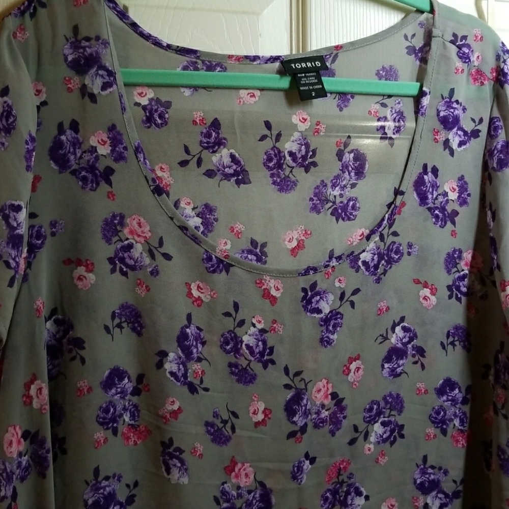 Torrid shirt